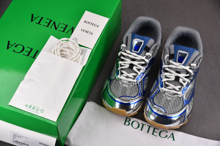 Bo*te*ga Ve*ne*ta BV037