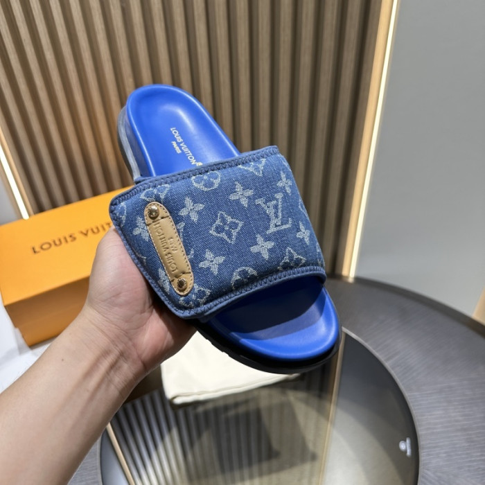 L0VT SANDALS