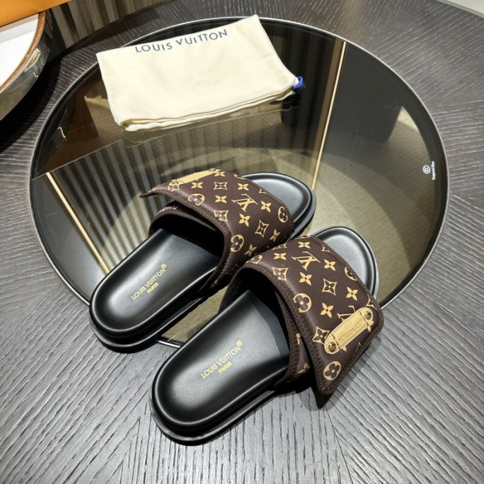L0VT SANDALS