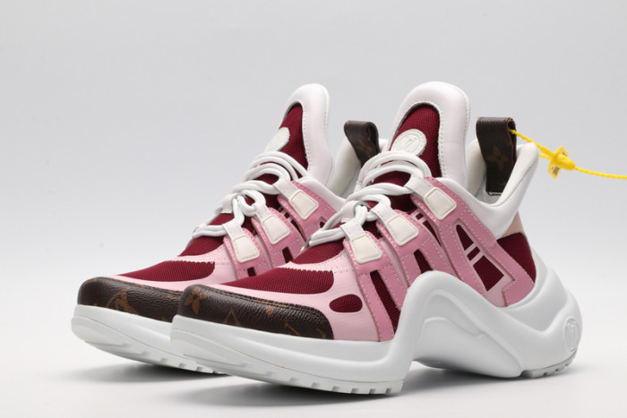 l0vt sneakers