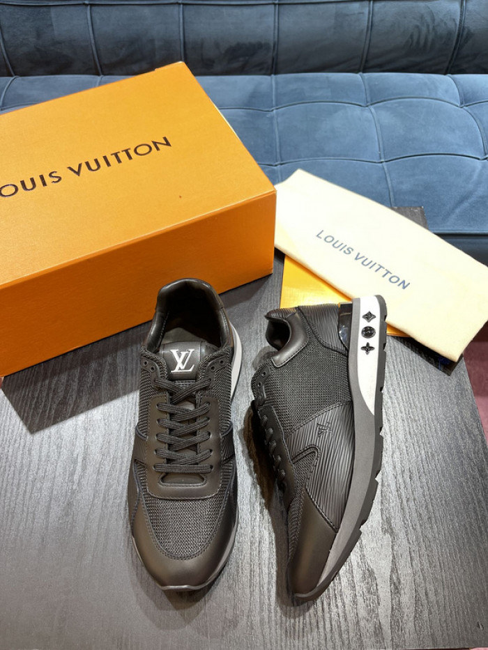 l0vt sneakers