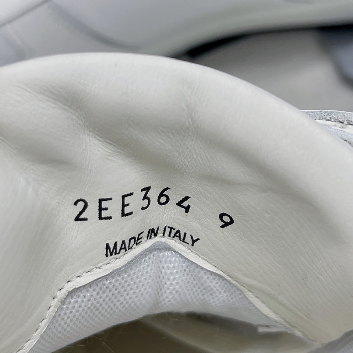 pra*a sneaker p034