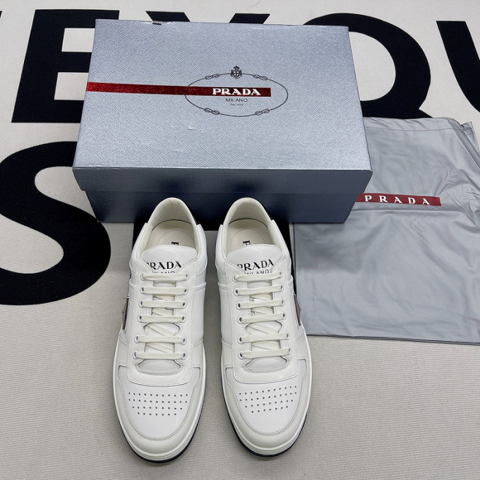 pra*a sneaker p034
