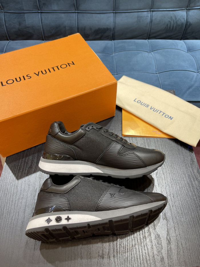 l0vt sneakers