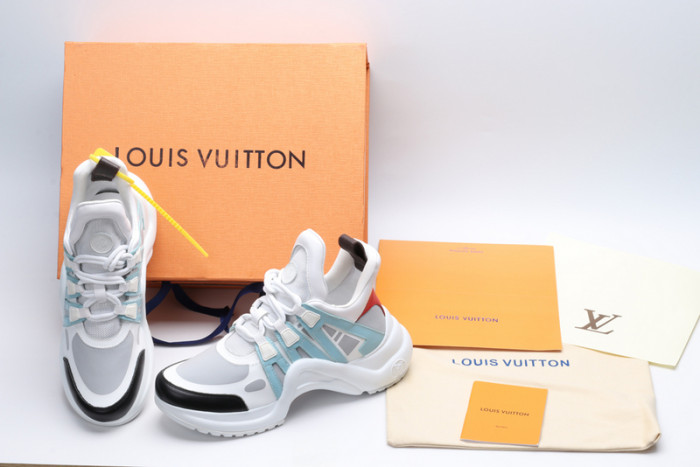 l0vt sneakers