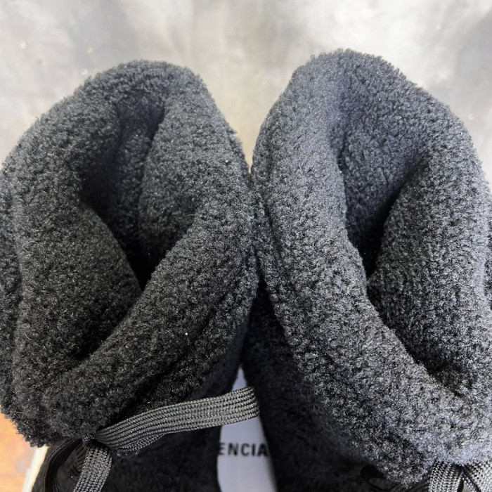 BLCG BOOTS SNEAKERS