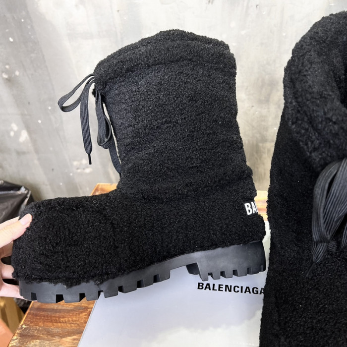 BLCG BOOTS SNEAKERS