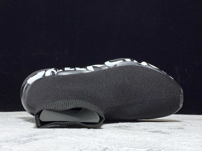 Ba*len*cia*ga speed trainer sneakers letter bottom wt-9038