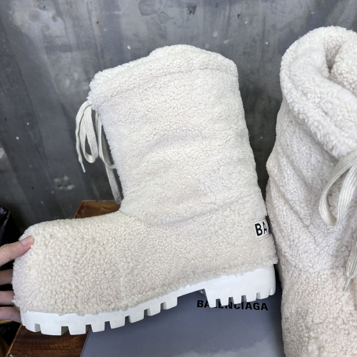 BLCG BOOTS SNEAKERS