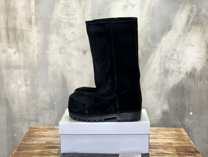 BLCG BOOTS SNEAKERS