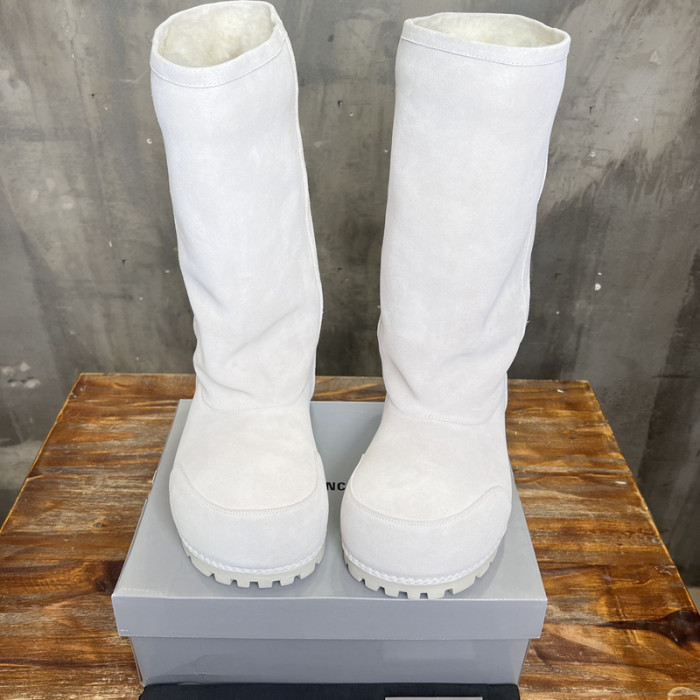 BLCG BOOTS SNEAKERS