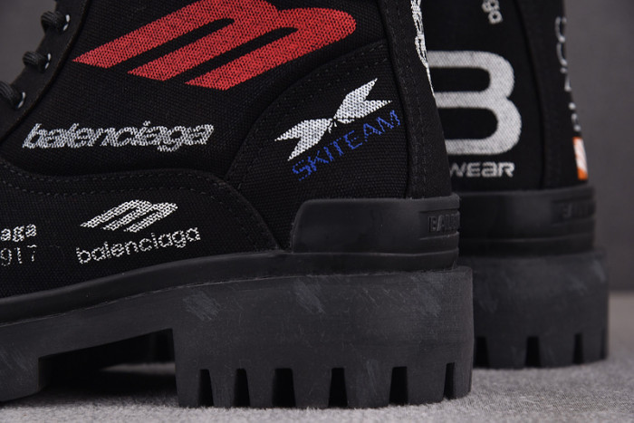 BLCG BOOTS SNEAKERS