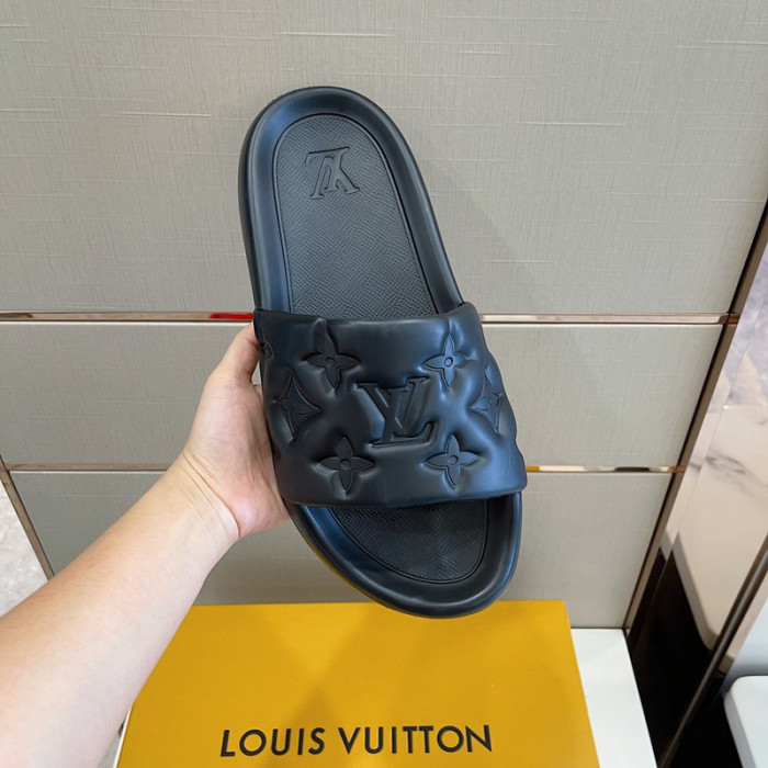 l0vt sneakers
