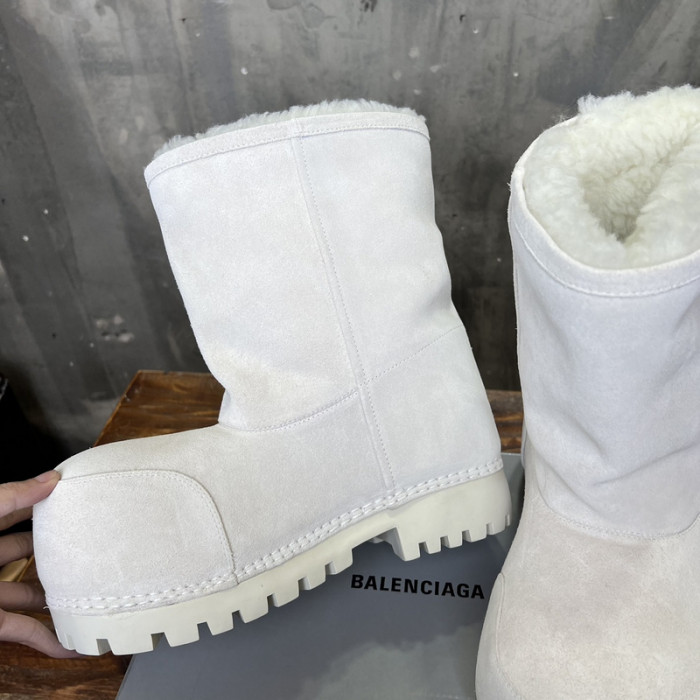 BLCG BOOTS SNEAKERS
