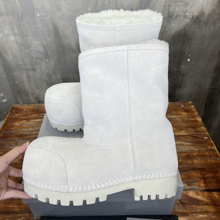 BLCG BOOTS SNEAKERS