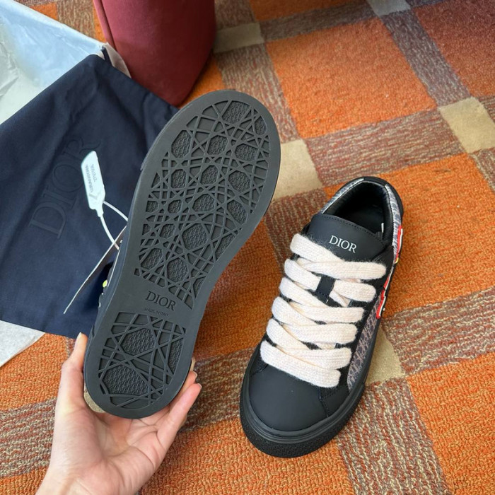 D*0r B33 SNEAKERS D20011