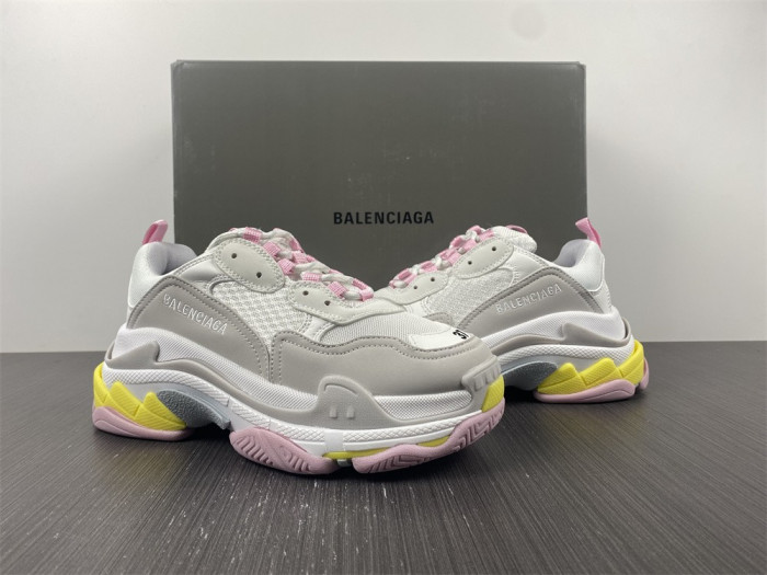 Ba*len*cia*ga Triple S SNEAKER ECBL 2684C