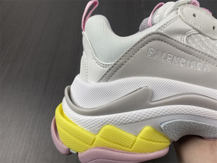 Ba*len*cia*ga Triple S SNEAKER ECBL 2684C