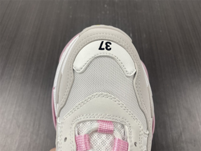 Ba*len*cia*ga Triple S SNEAKER ECBL 2684C