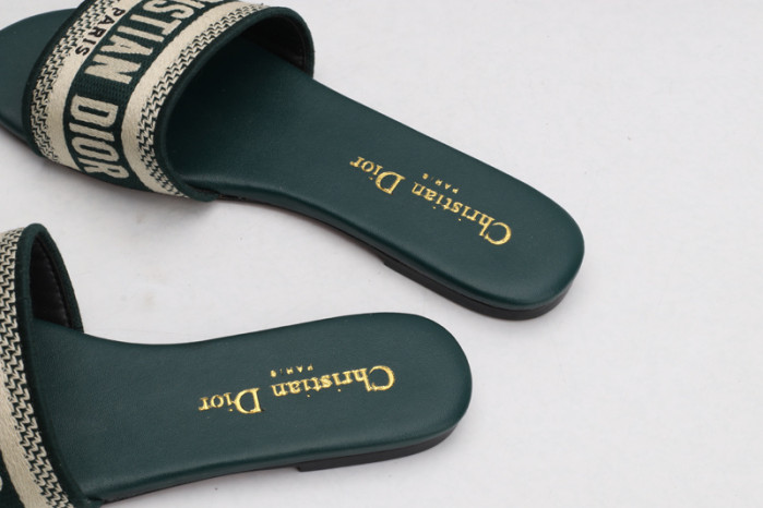 D*0r SLIDES G6570