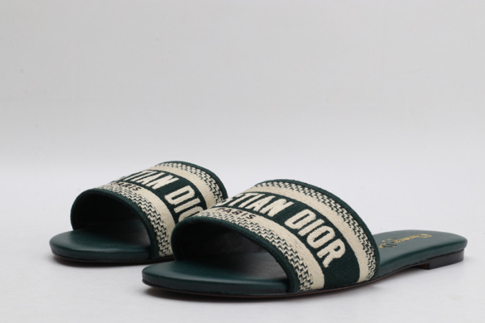 D*0r SLIDES G6570