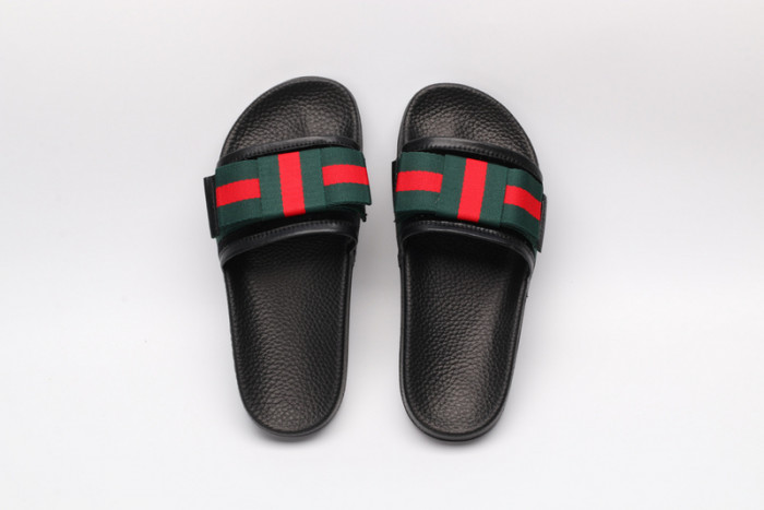G*u*i SLIDES G087