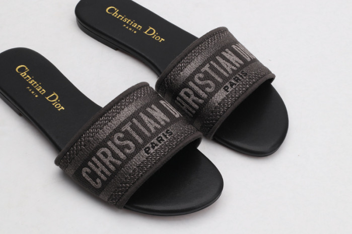 D*0r SLIDES G6573