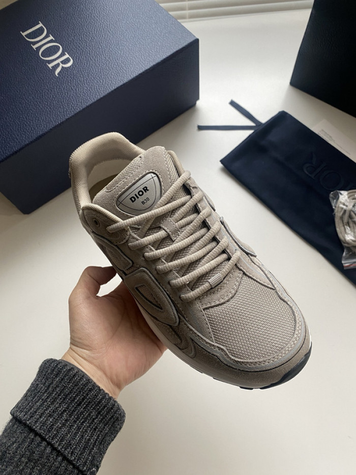 D*0r B30 SNEAKERS D01102
