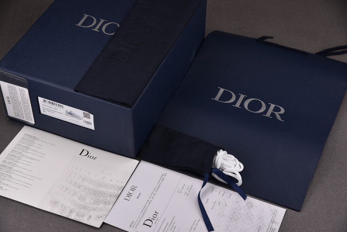 D*0r B30 SNEAKERS D01108