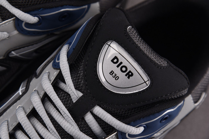D*0r B30 SNEAKERS D01108