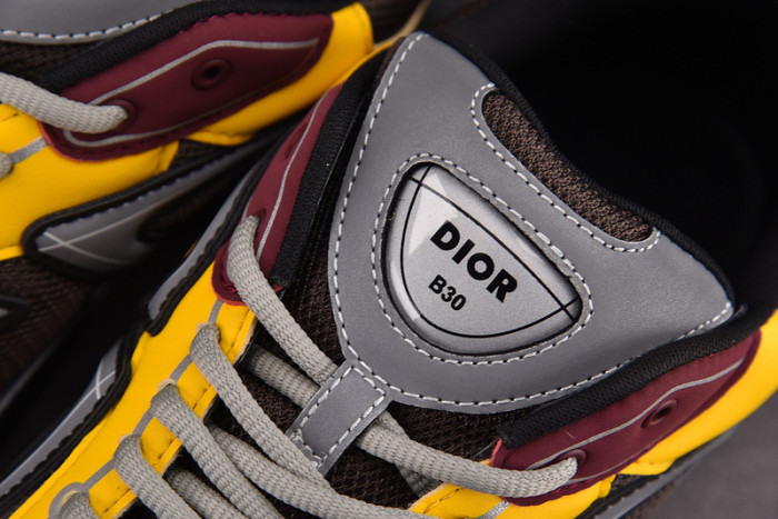D*0r B30 SNEAKERS D01111