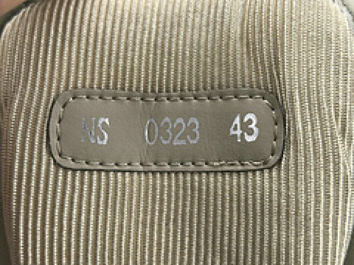 D*0r B27 SNEAKERS D03289