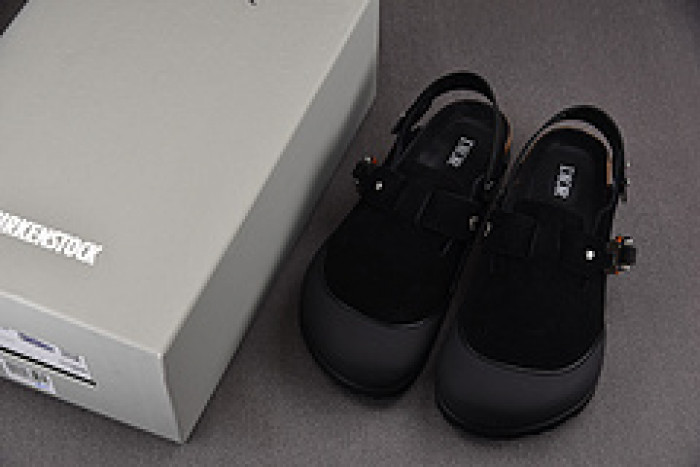 D*0r x Birkenstock SANDALS D0362