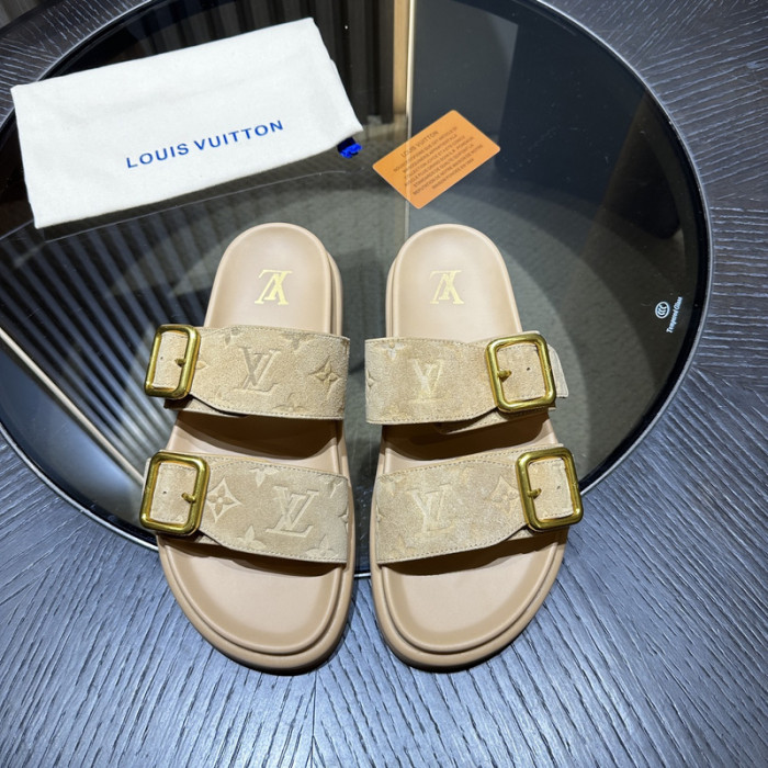 L0VT SANDALS