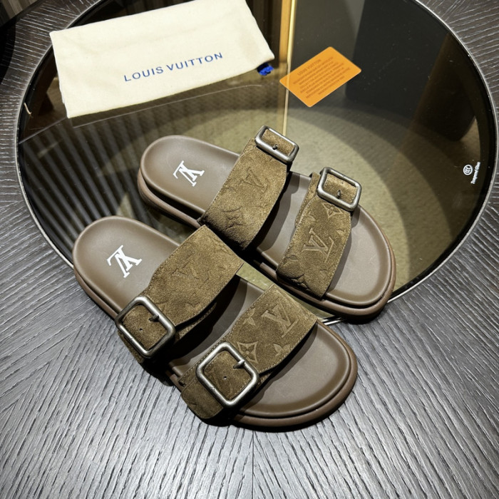 L0VT SANDALS