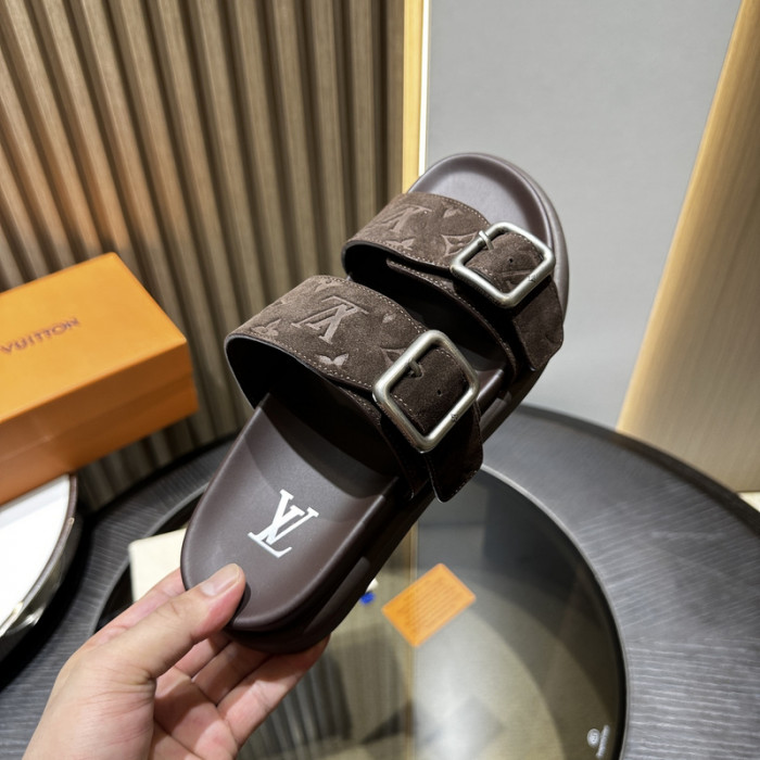 L0VT SANDALS