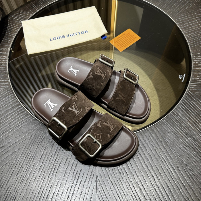 L0VT SANDALS