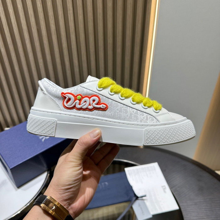 D*0r B33 SNEAKERS D20003