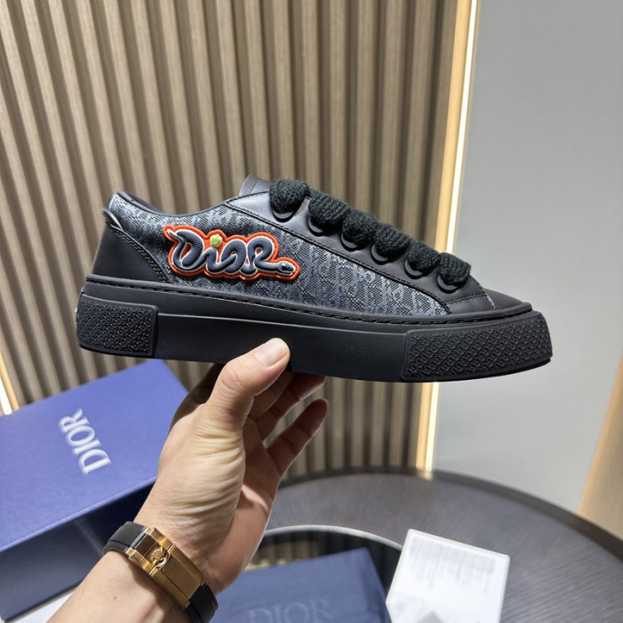 D*0r B33 SNEAKERS D20004
