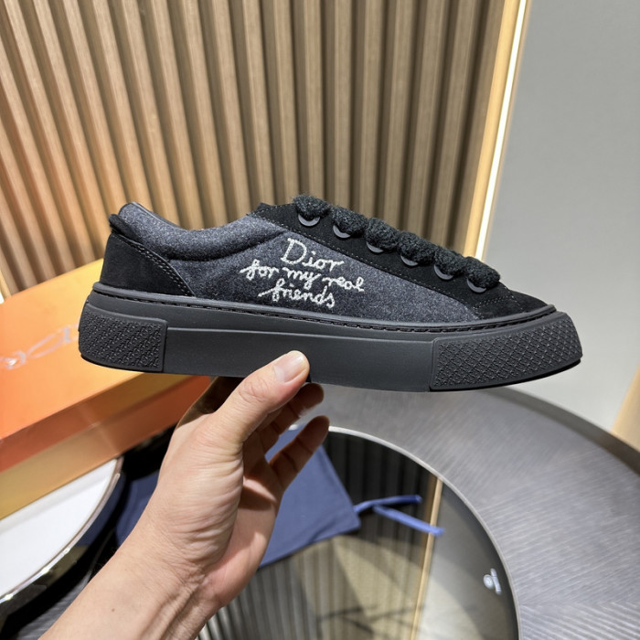 D*0r B33 SNEAKERS D20006