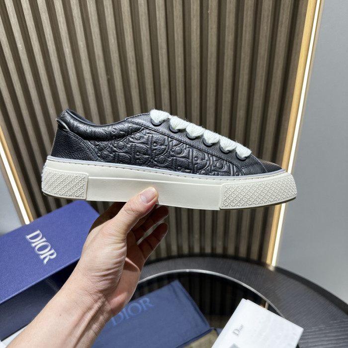 D*0r B33 SNEAKERS D20010