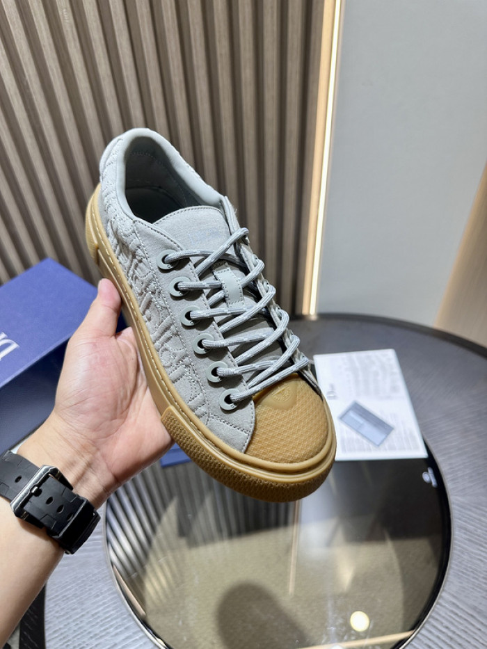 D*0r B33 SNEAKERS D20015