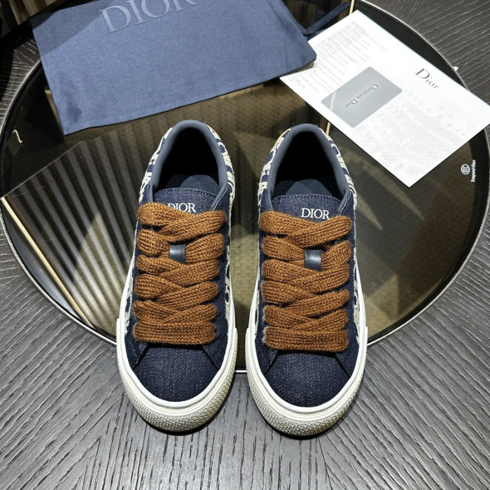 D*0r B33 SNEAKERS D20019