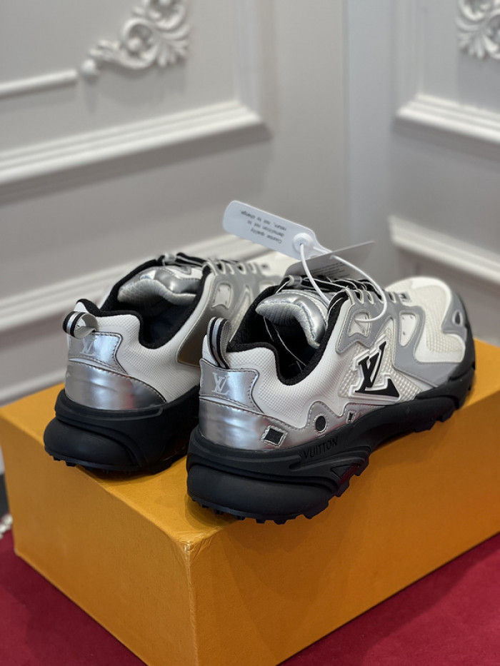 l0vt sneakers