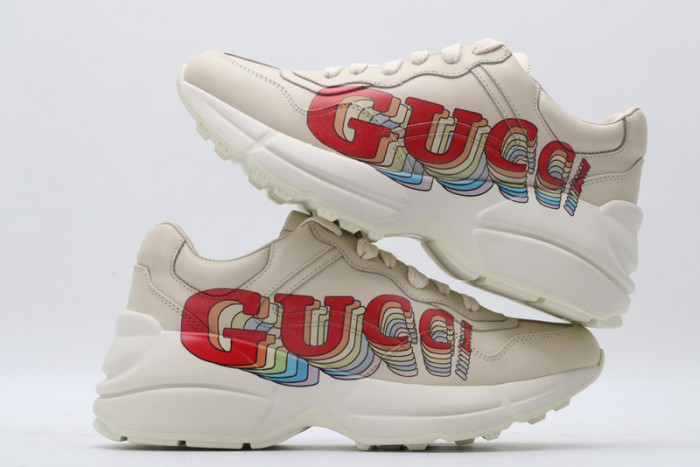 g*u*i ace embroidered low-top sneaker e2290