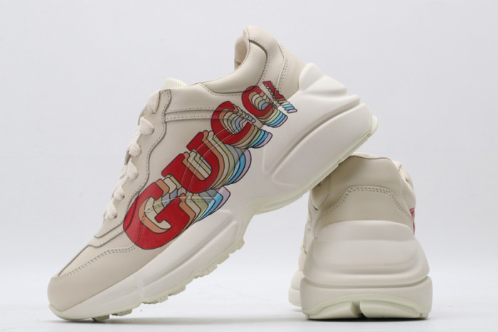 g*u*i ace embroidered low-top sneaker e2290
