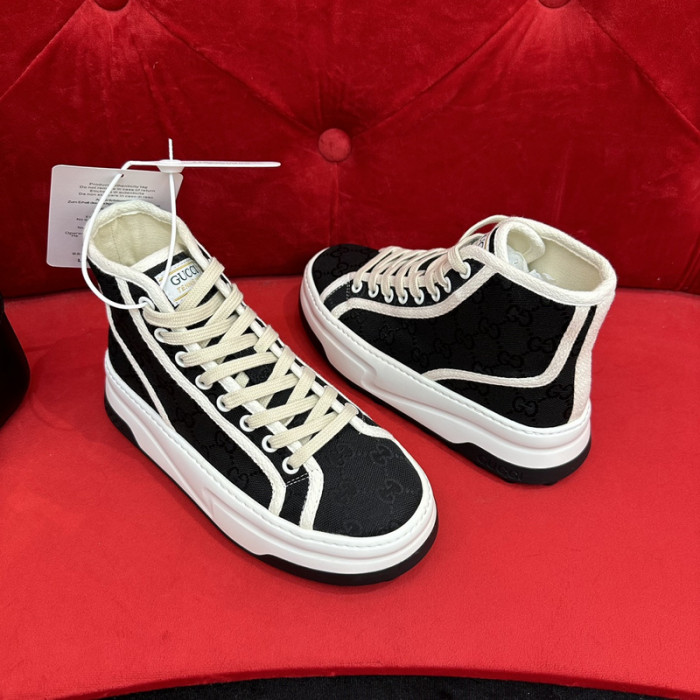 G*u*i SNEAKER G166
