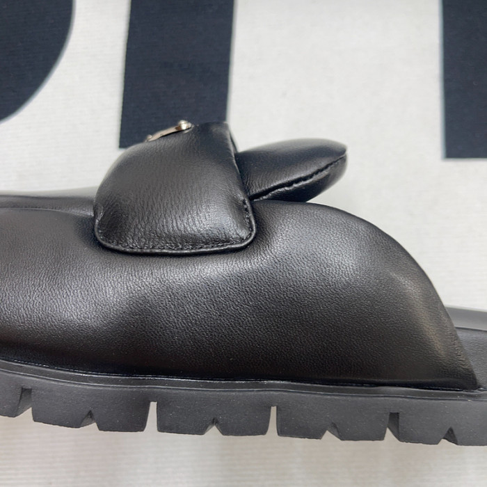 pra*a sandals p070