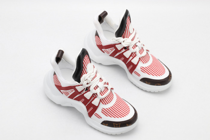 l0vt sneakers