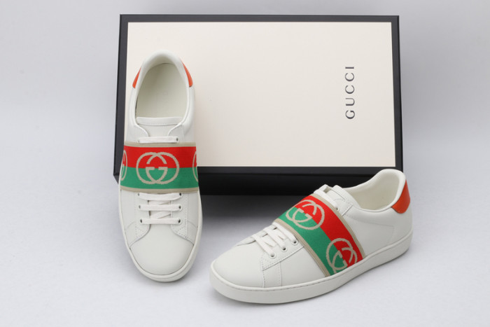 g*u*i ace embroidered low-top sneaker e2324